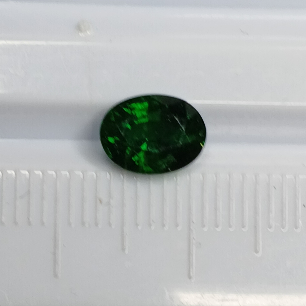 Beautiful Oval Chrome Diopside 8x6mm